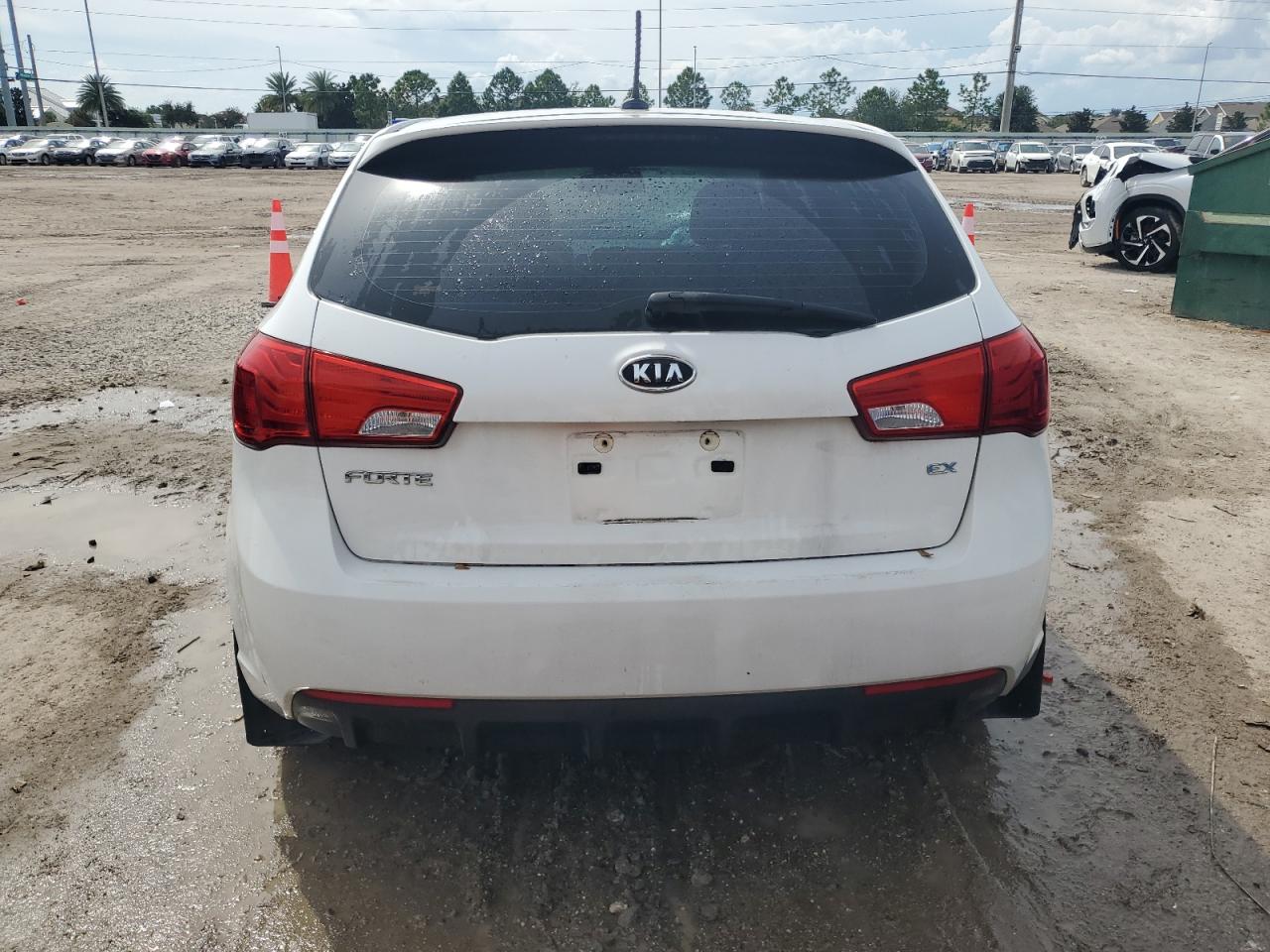 2011 Kia Forte Ex VIN: KNAFU5A2XB5378020 Lot: 71477914