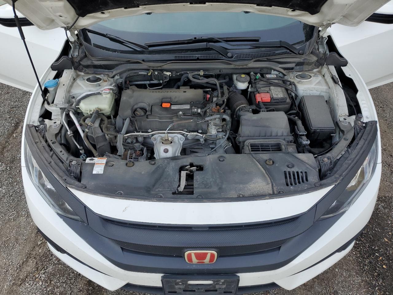 2HGFC2F69JH027298 2018 Honda Civic Lx