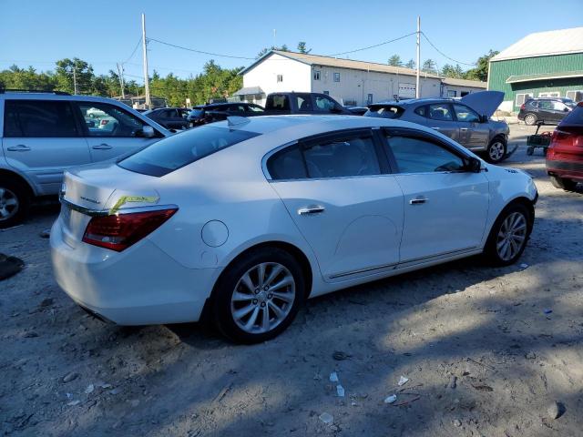  BUICK LACROSSE 2015 Белый