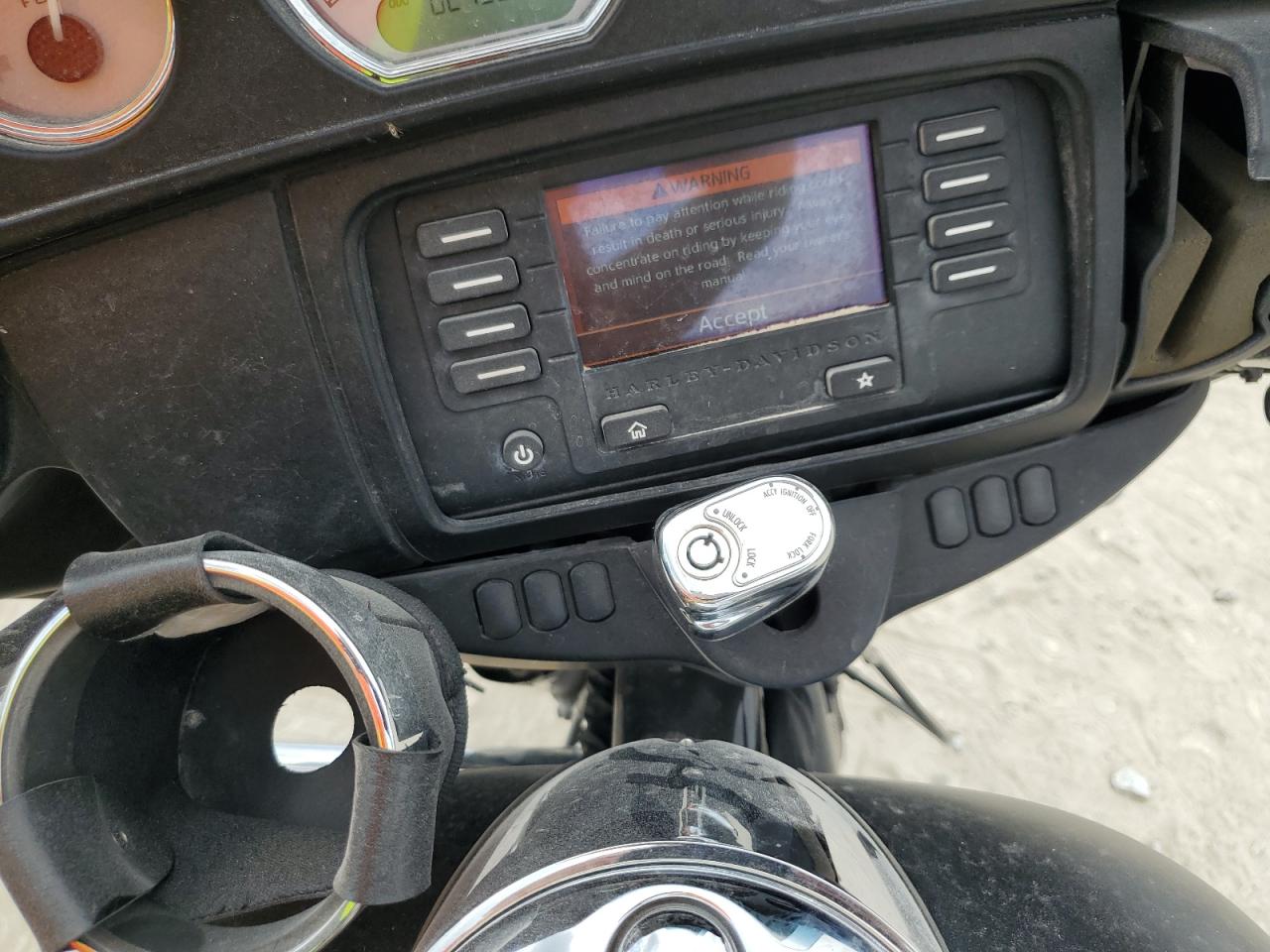 2014 Harley-Davidson Flhx Street Glide VIN: 1HD1KBM19EB692766 Lot: 71409574