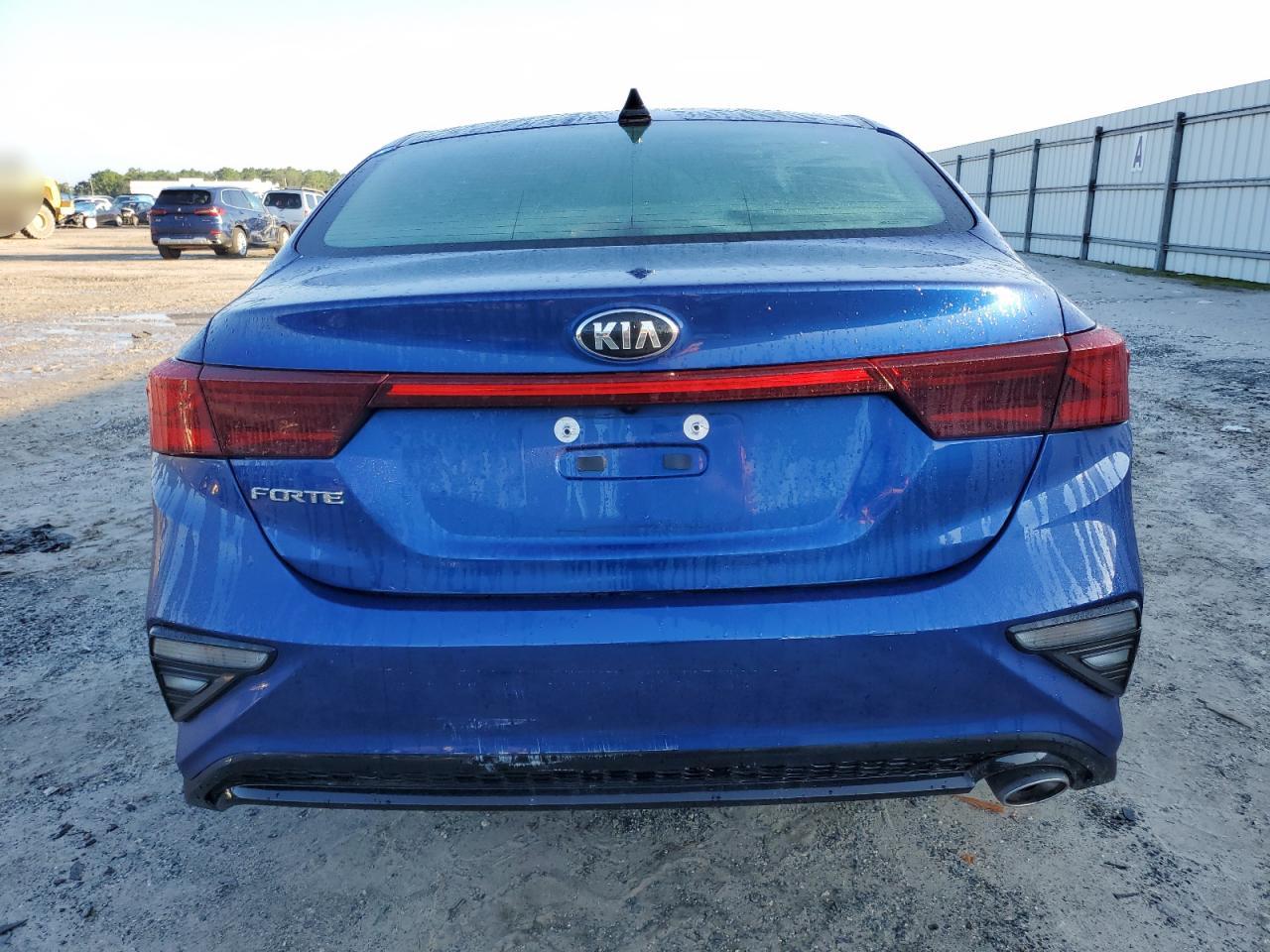 3KPF24AD6ME390757 2021 Kia Forte Fe