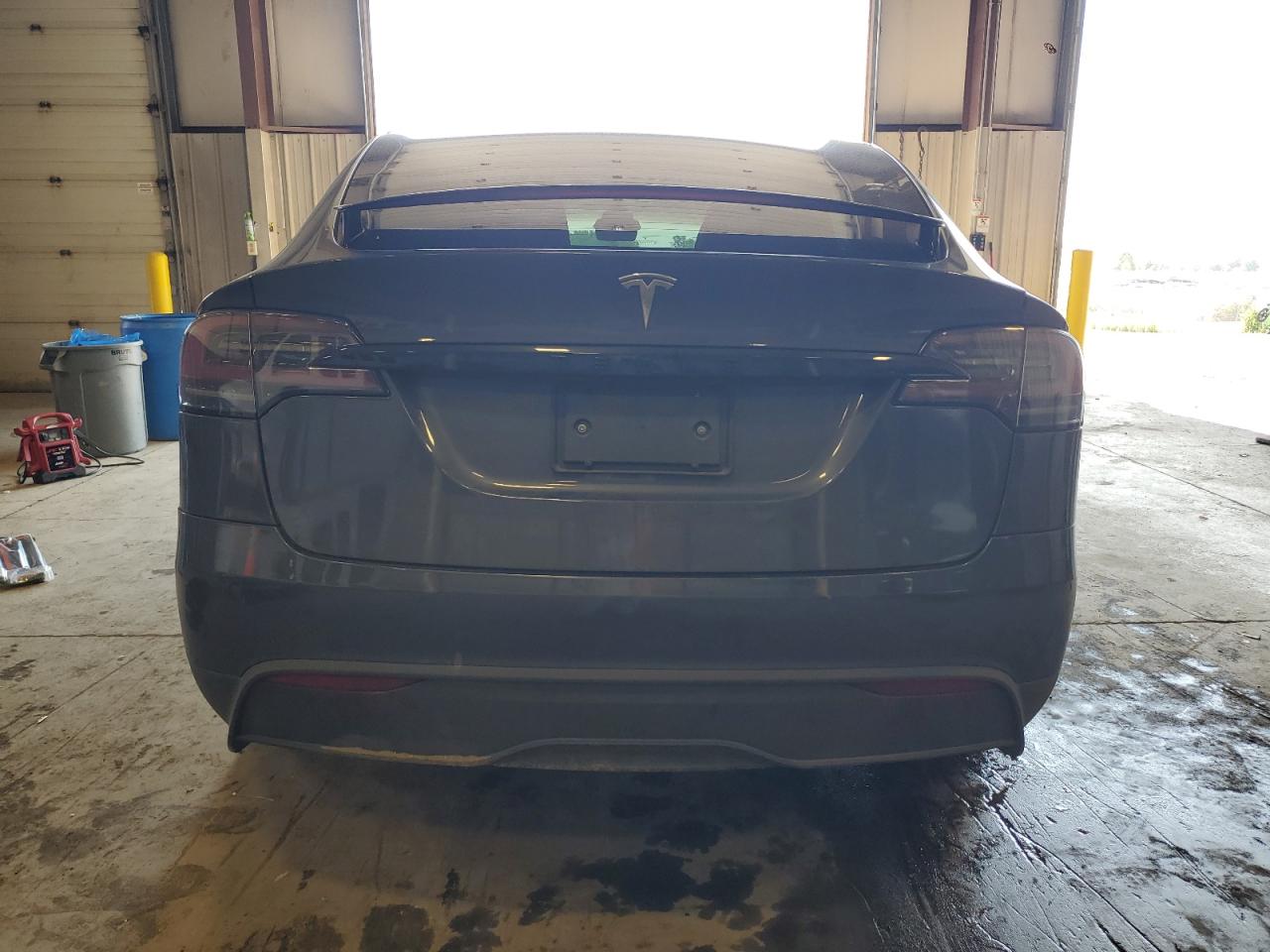 2022 Tesla Model X VIN: 7SAXCBE58NF335394 Lot: 69660034