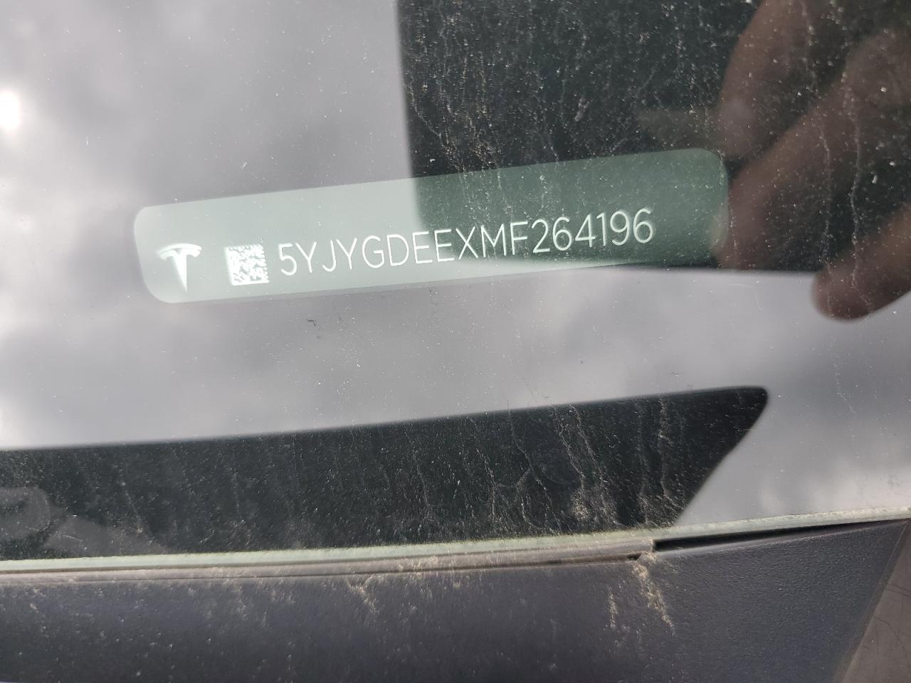 5YJYGDEEXMF264196 2021 Tesla Model Y