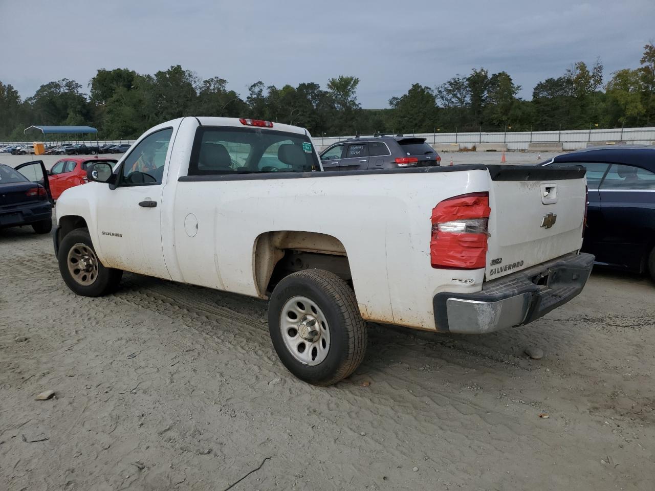 2011 Chevrolet Silverado - Image 2
