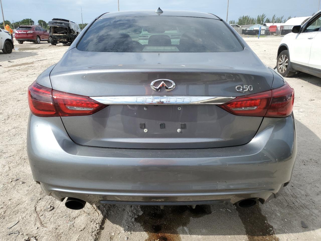 JN1EV7AP7JM361539 2018 Infiniti Q50 Luxe