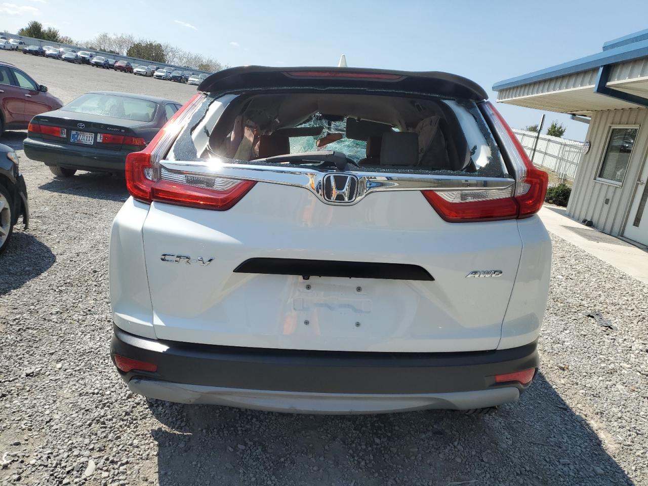 2HKRW6H36HH220443 2017 Honda Cr-V Lx