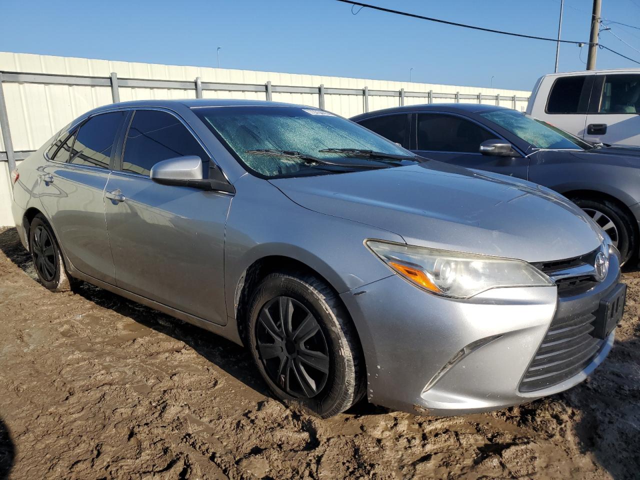 2016 Toyota Camry - Image 4