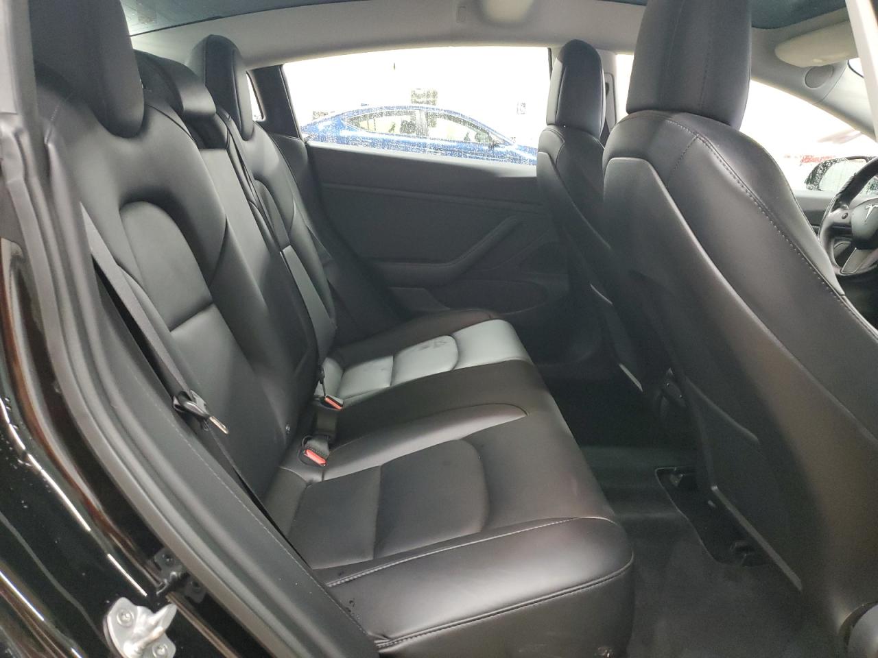 5YJ3E1EB7JF082553 2018 Tesla Model 3