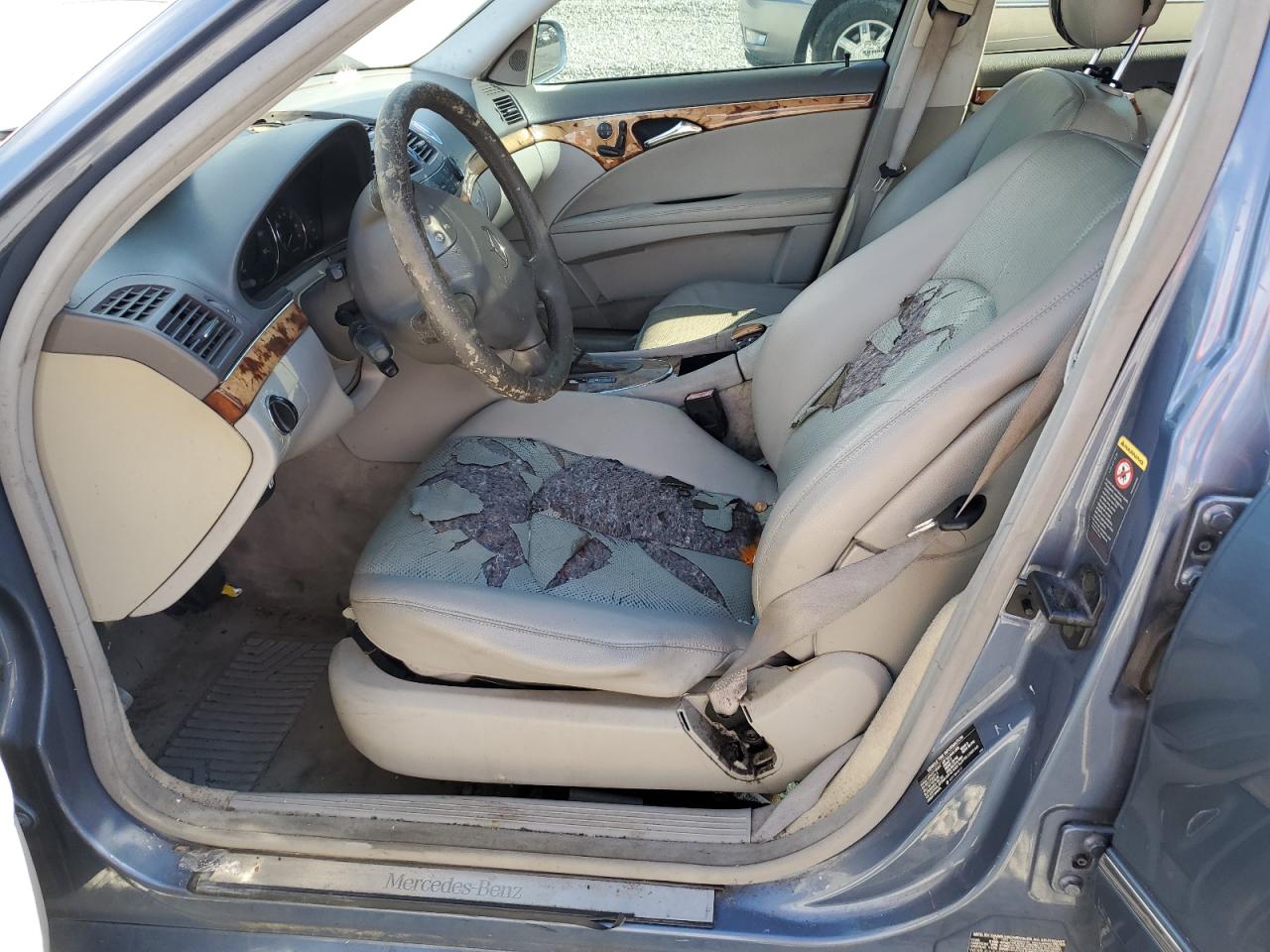 2004 Mercedes-Benz E 320 VIN: WDBUF65J34X114350 Lot: 70147444