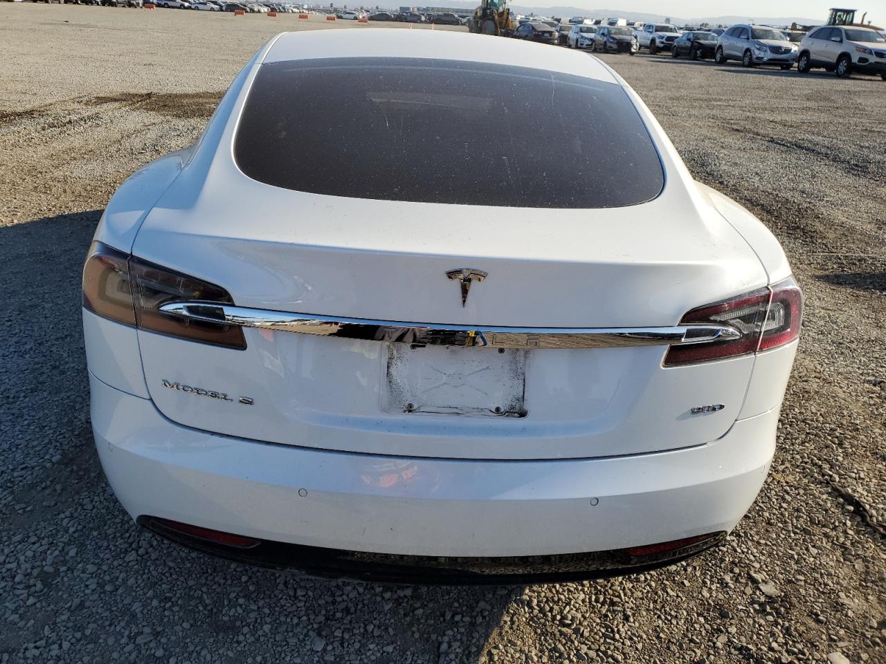 5YJSA1E25GF145374 2016 Tesla Model S