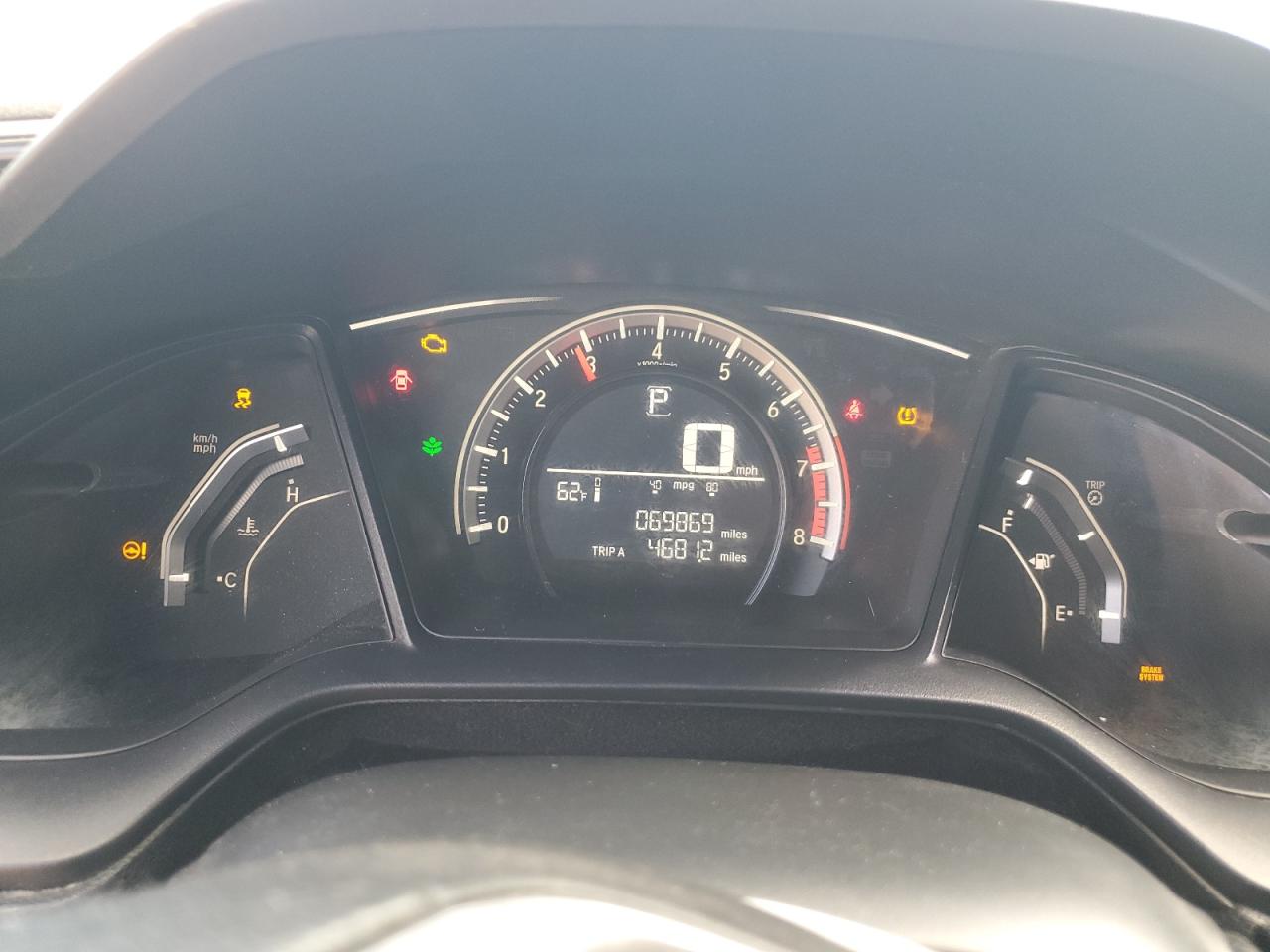 2HGFC4B08GH313102 2016 Honda Civic Lx