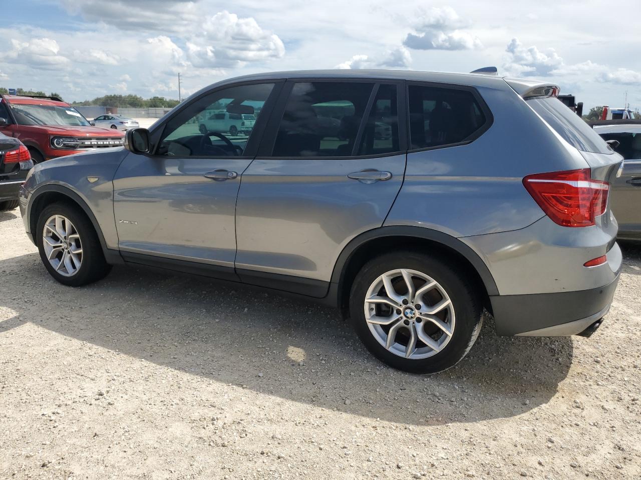 VIN 5UXWX9C51D0A30455 2013 BMW X3 no.2