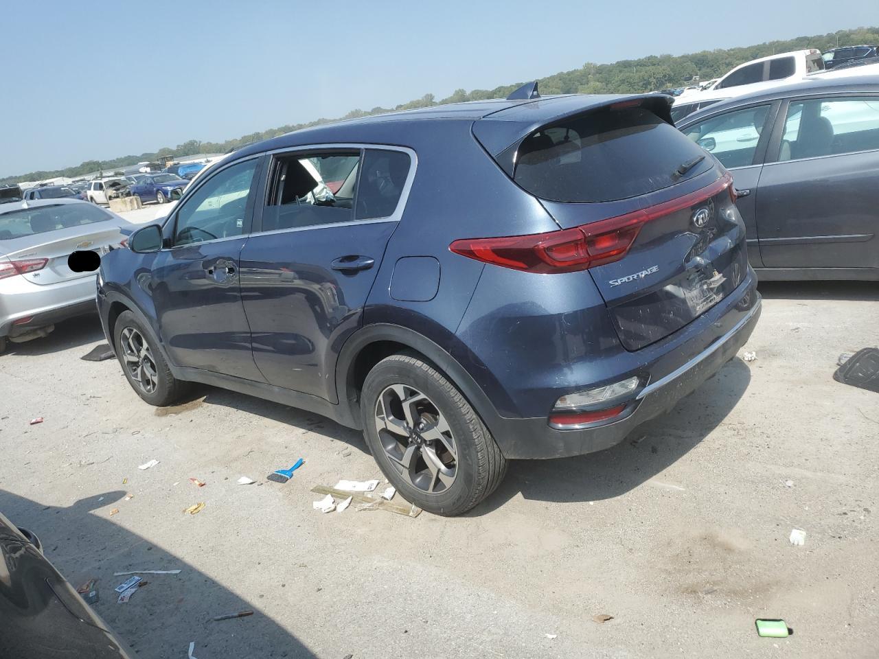 2022 Kia Sportage - Image 2