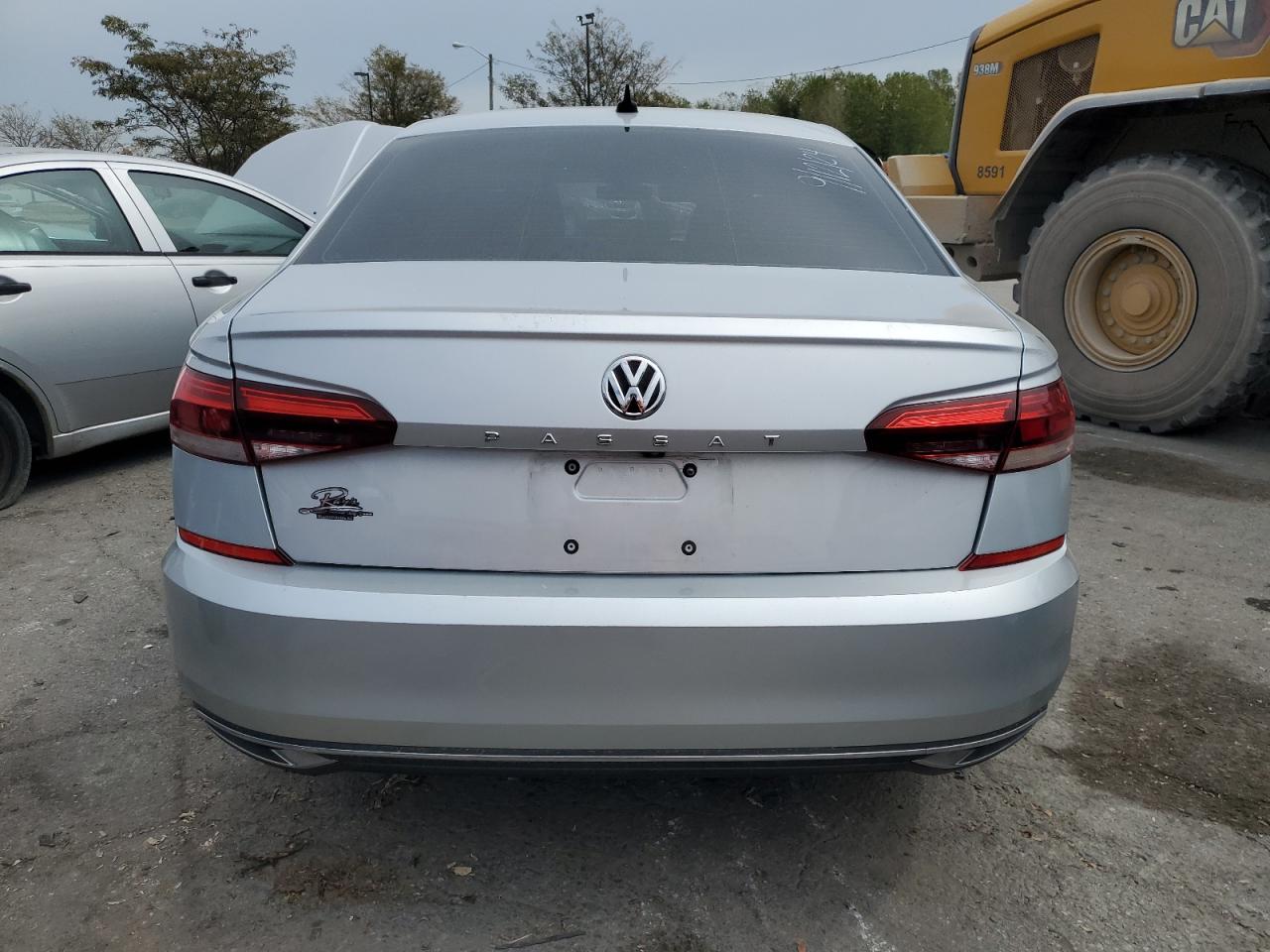 1VWSA7A32LC015350 2020 Volkswagen Passat Se