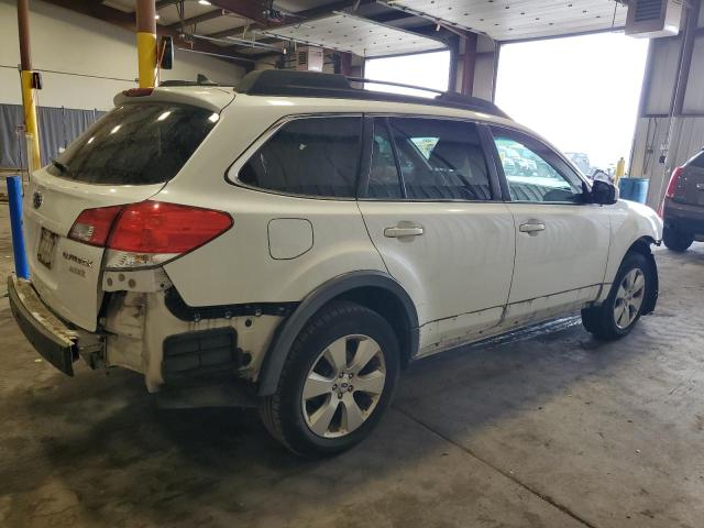  SUBARU OUTBACK 2012 Білий