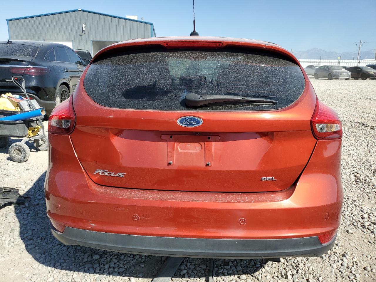 2018 Ford Focus Sel VIN: 1FADP3M29JL246626 Lot: 71369634