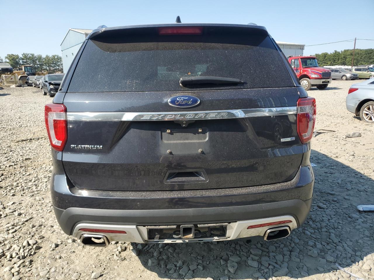 1FM5K8HT5HGC75312 2017 Ford Explorer Platinum