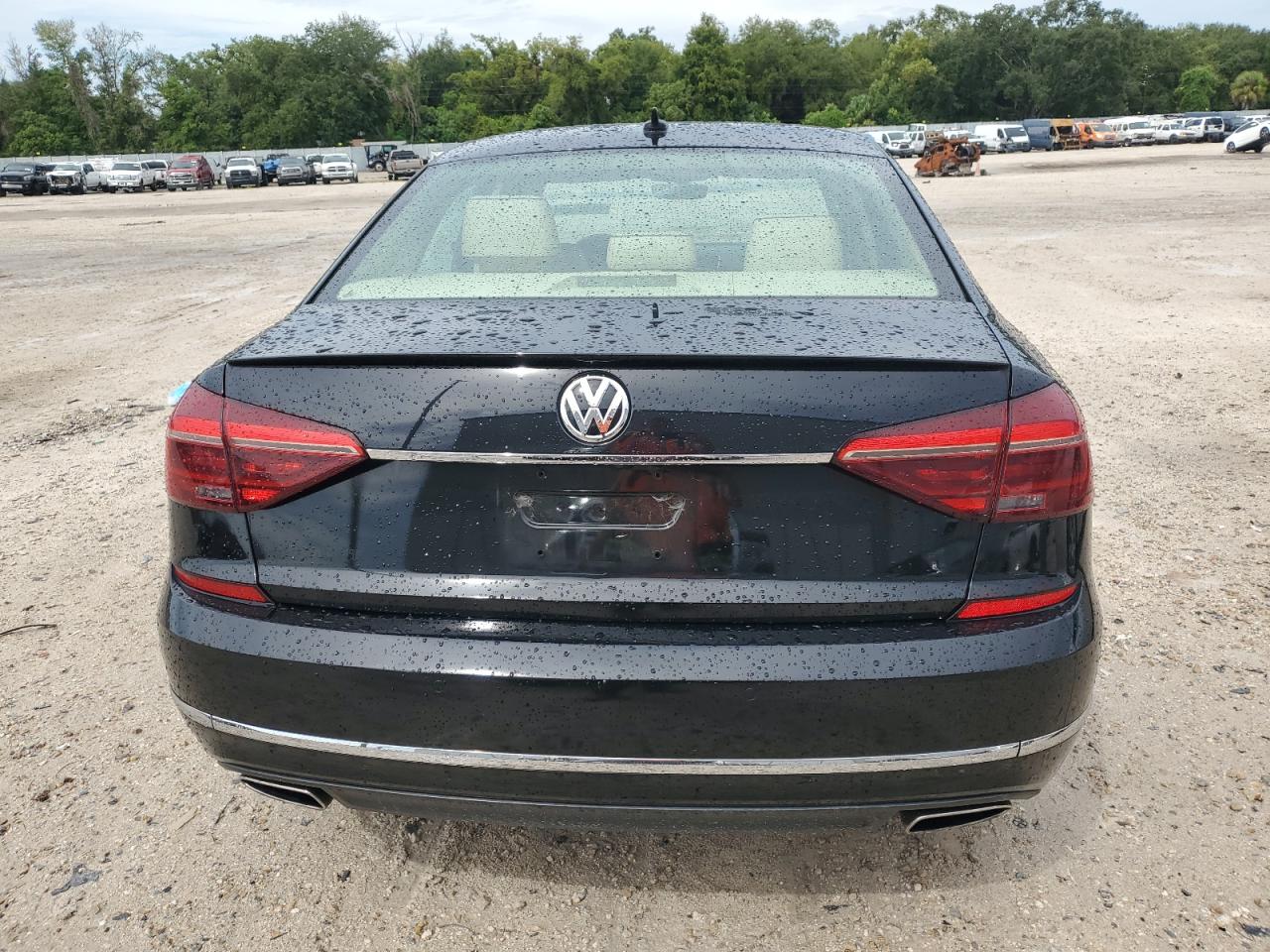 2017 Volkswagen Passat Se VIN: 1VWHM7A30HC042524 Lot: 73303094