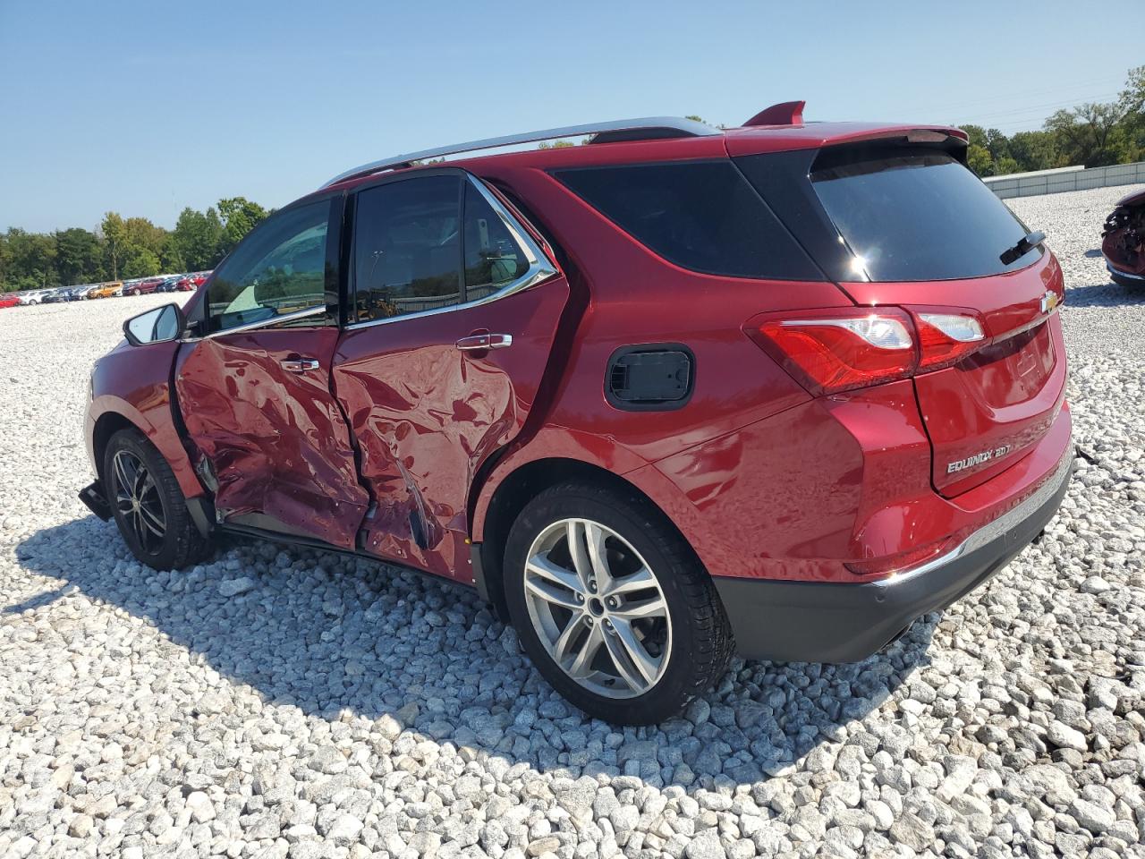 2GNAXYEX0K6206411 2019 CHEVROLET EQUINOX - Image 2