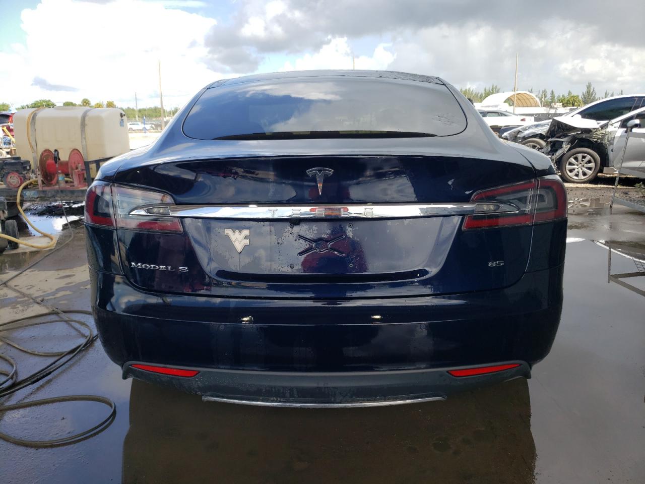 5YJSA1H10EFP55988 2014 Tesla Model S