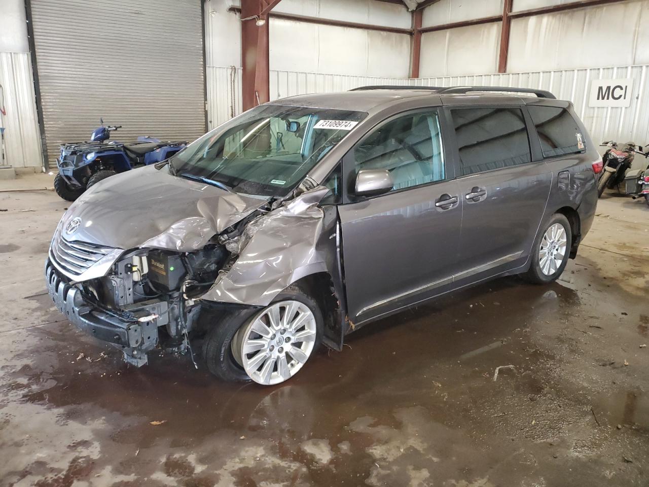 5TDJK3DC3GS132519 2016 TOYOTA SIENNA - Image 1