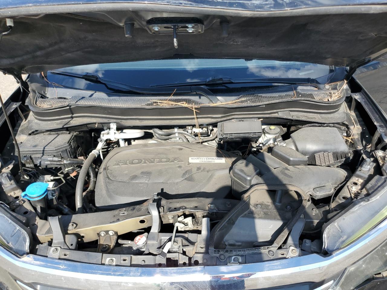 2017 Honda Pilot - Image 13