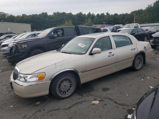 2000 Lincoln Town Car Cartier