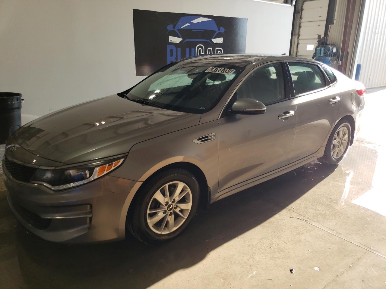 5XXGT4L38JG205763 2018 KIA OPTIMA - Image 1