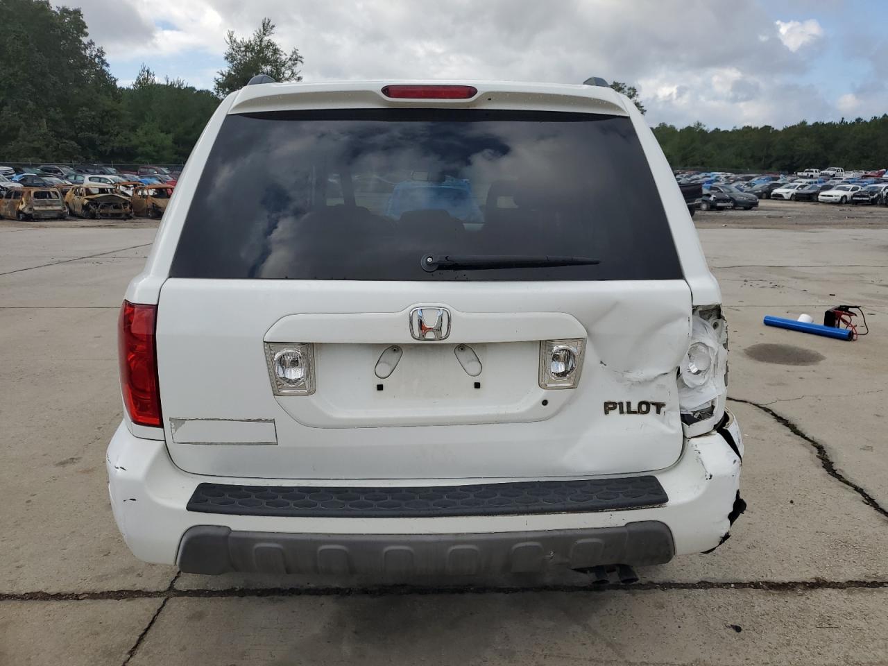 2003 Honda Pilot Exl VIN: 2HKYF18643H599511 Lot: 72998744