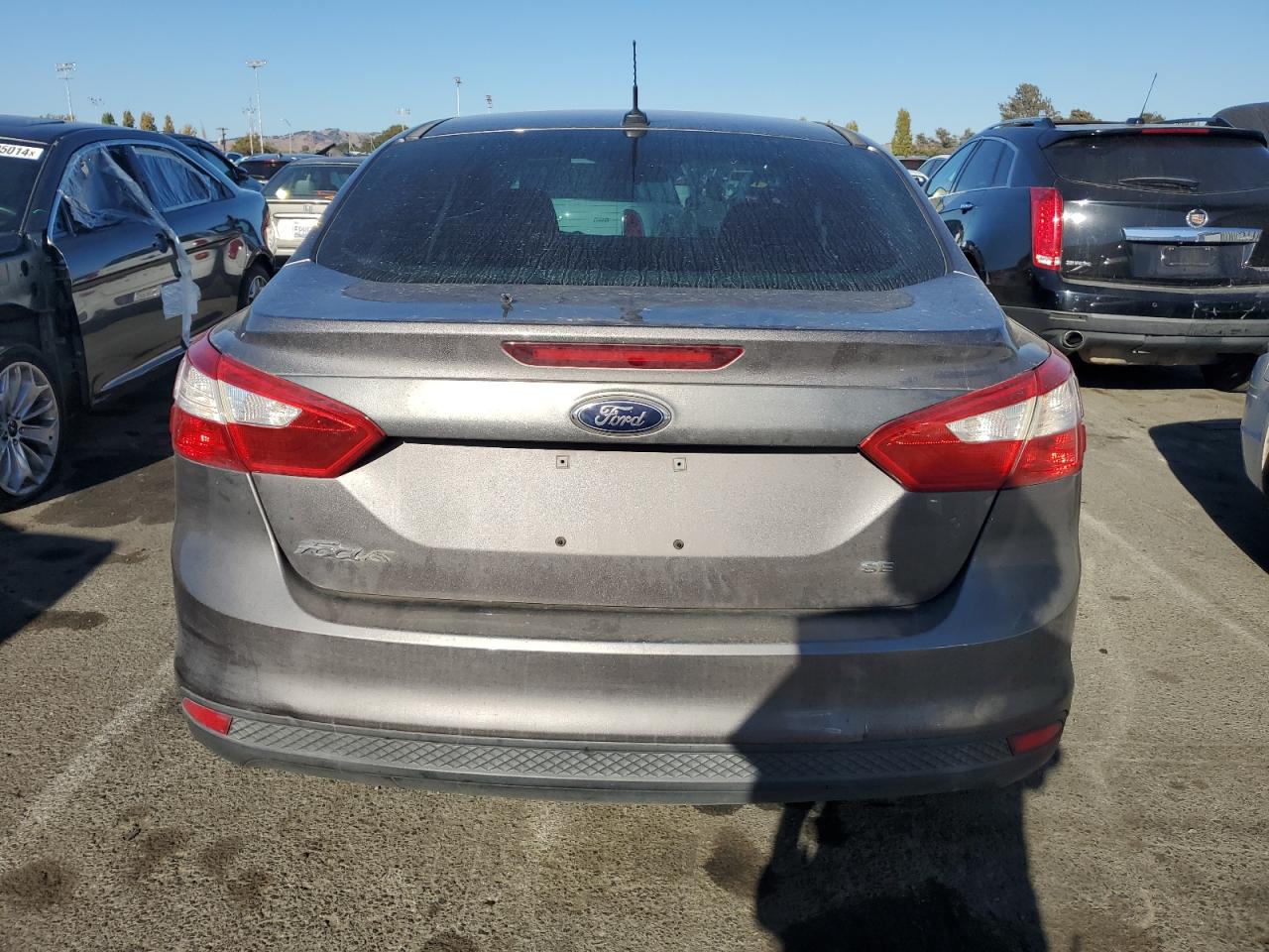 1FAHP3F27CL477851 2012 Ford Focus Se