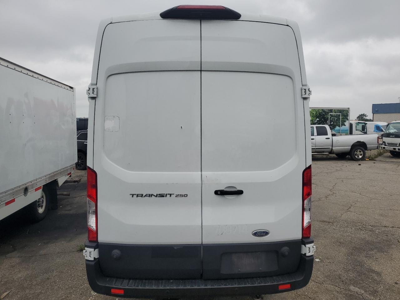 2020 Ford Transit T-250 VIN: 1FTBR3X88LKB46330 Lot: 73321044