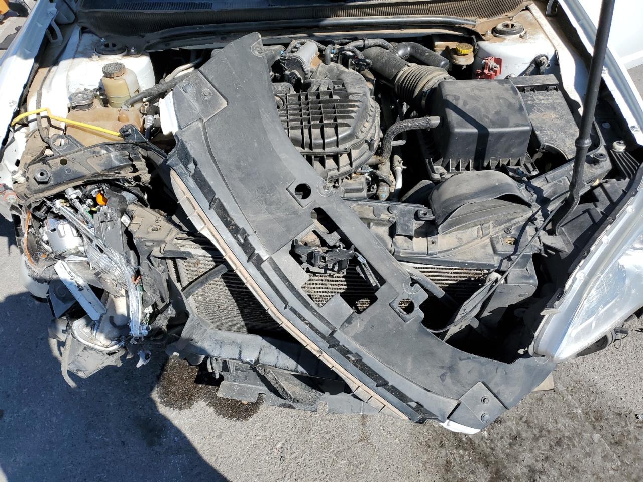 2012 Chrysler 200 Touring VIN: 1C3CCBBG3CN180225 Lot: 72979024