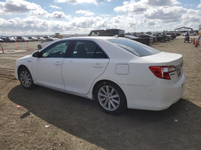  TOYOTA CAMRY 2012 Белый