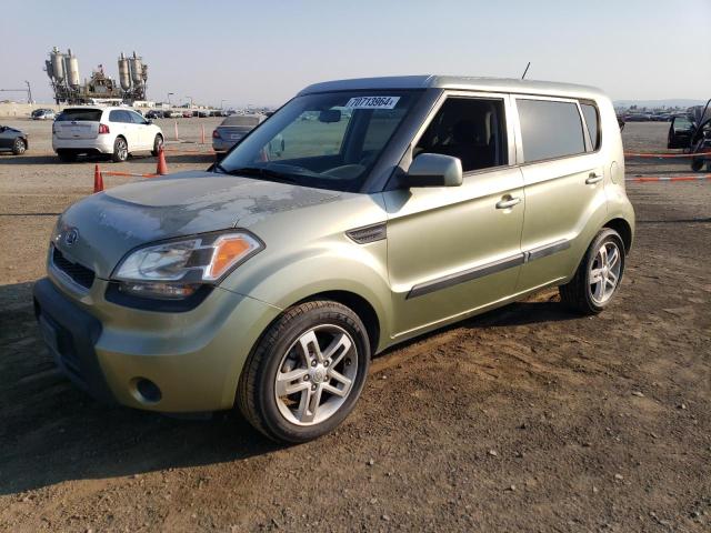 2011 Kia Soul +