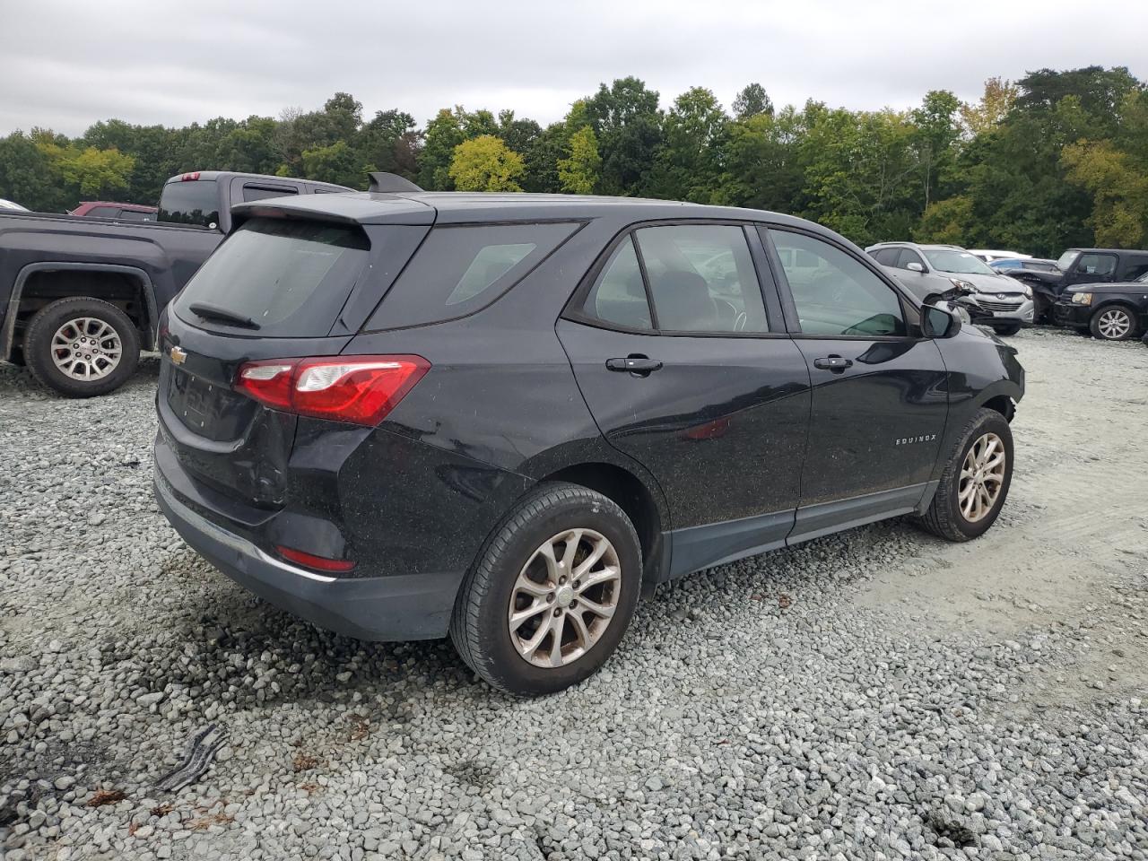 2018 Chevrolet Equinox - Image 3