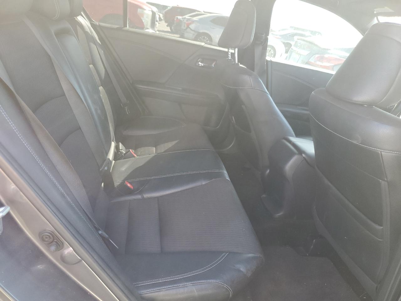 2016 Honda Accord - Image 10