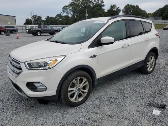  FORD ESCAPE 2018 Белы