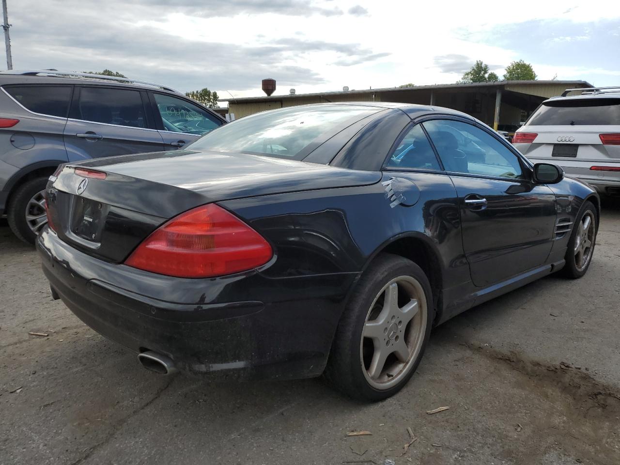 2003 Mercedes-Benz Sl 500R VIN: WDBSK75F73F057496 Lot: 70094334