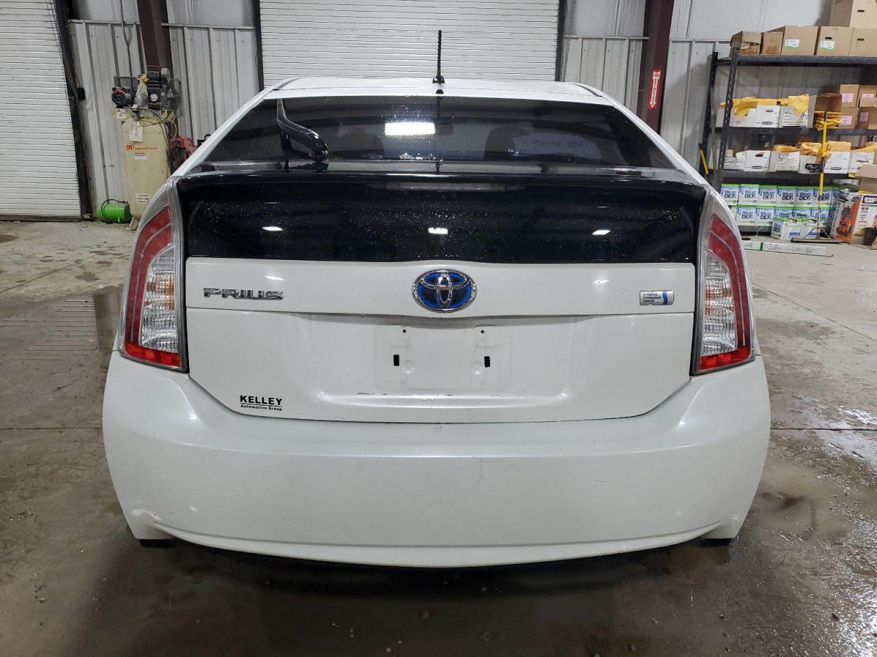 JTDKN3DU4D1618012 2013 Toyota Prius