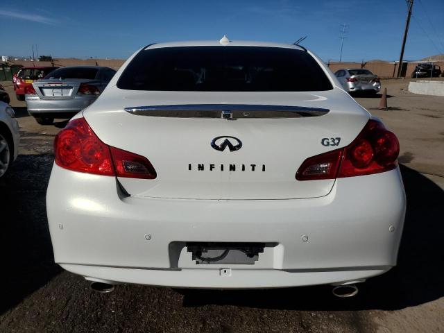  INFINITI G37 2013 Белый