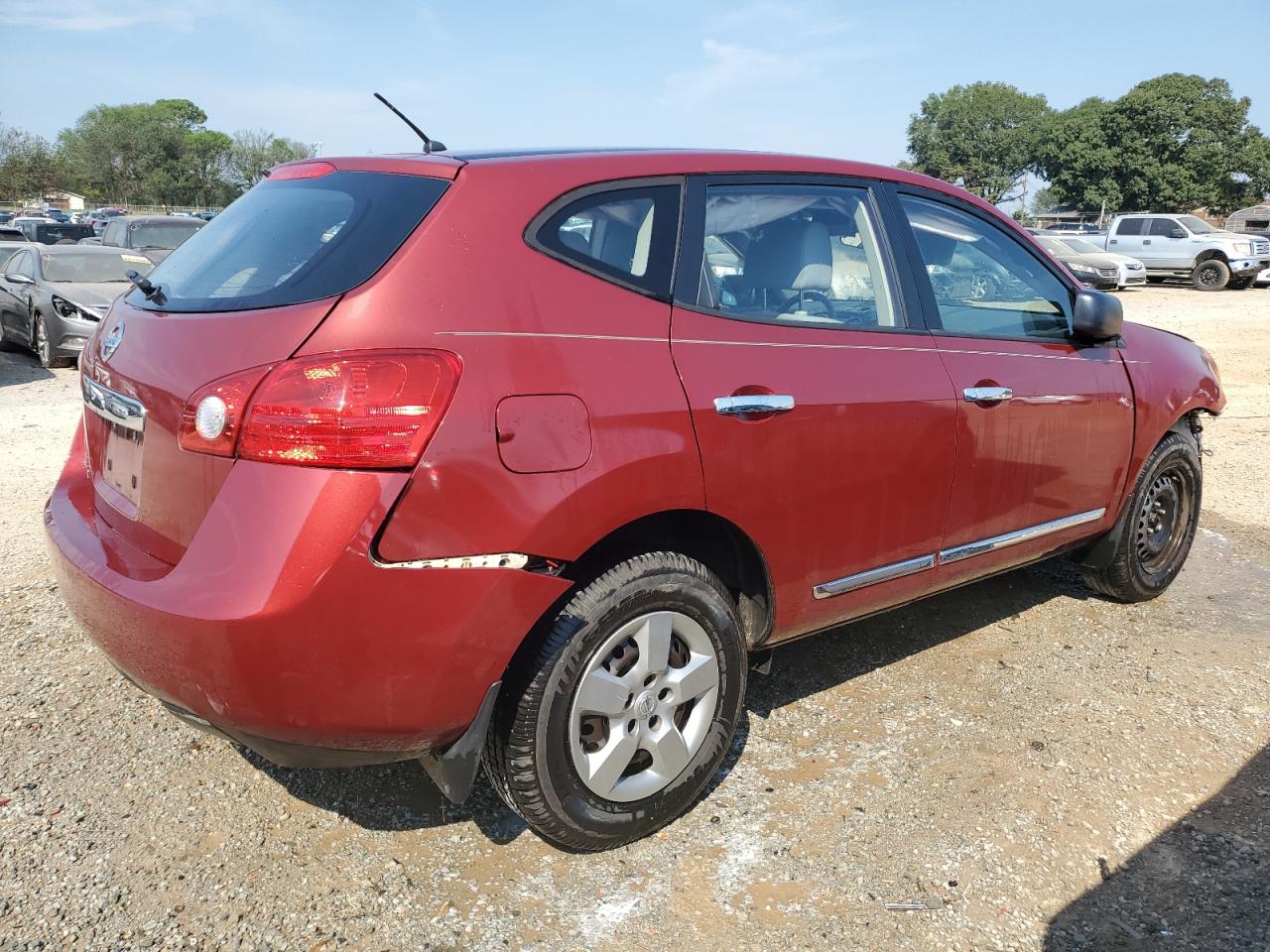 2015 Nissan Rogue - Image 3