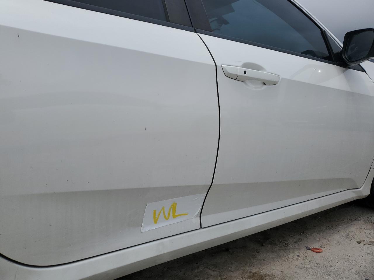 19XFC2F77GE098267 2016 Honda Civic Ex