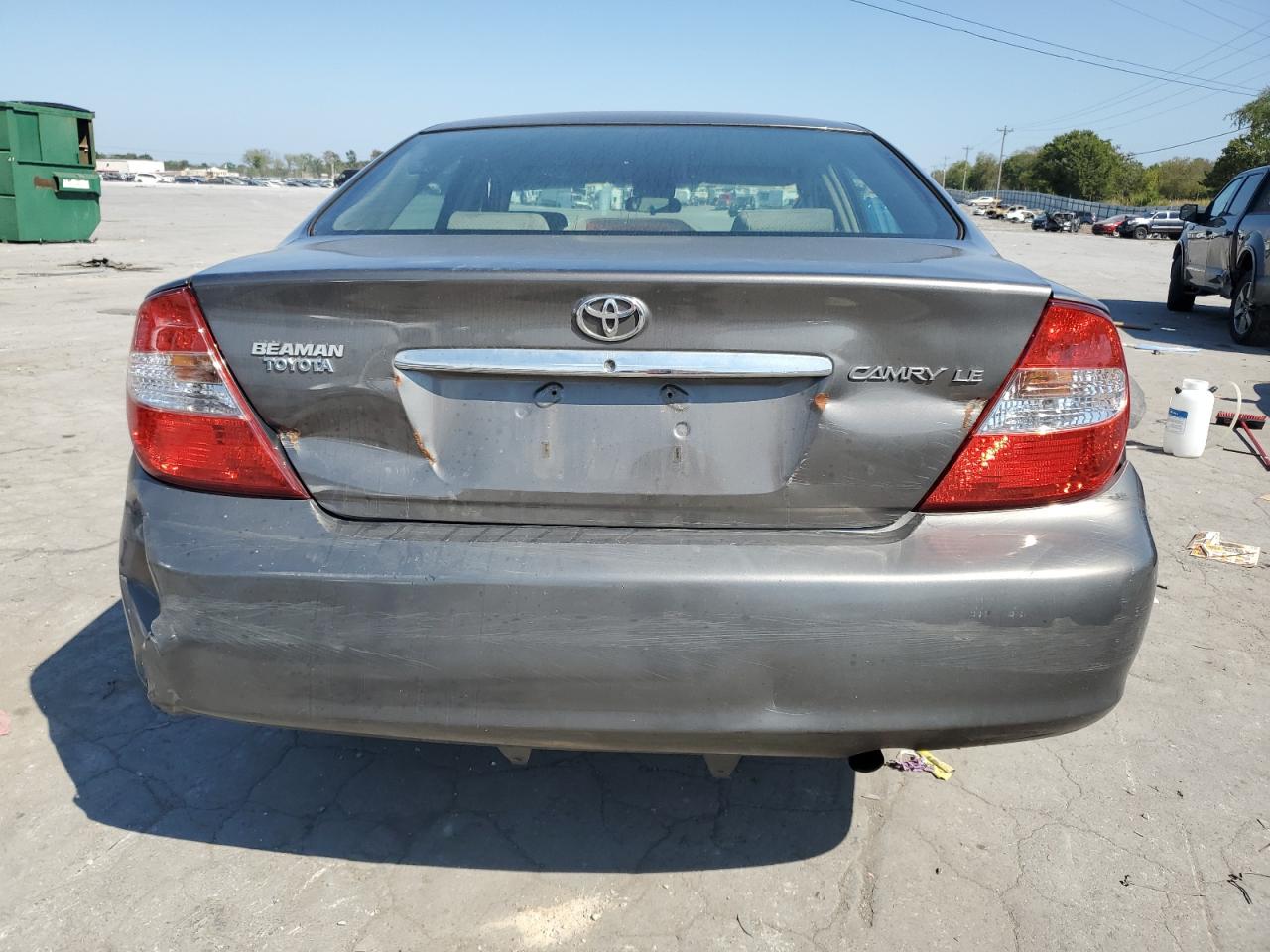 4T1BE32K42U585442 2002 Toyota Camry Le