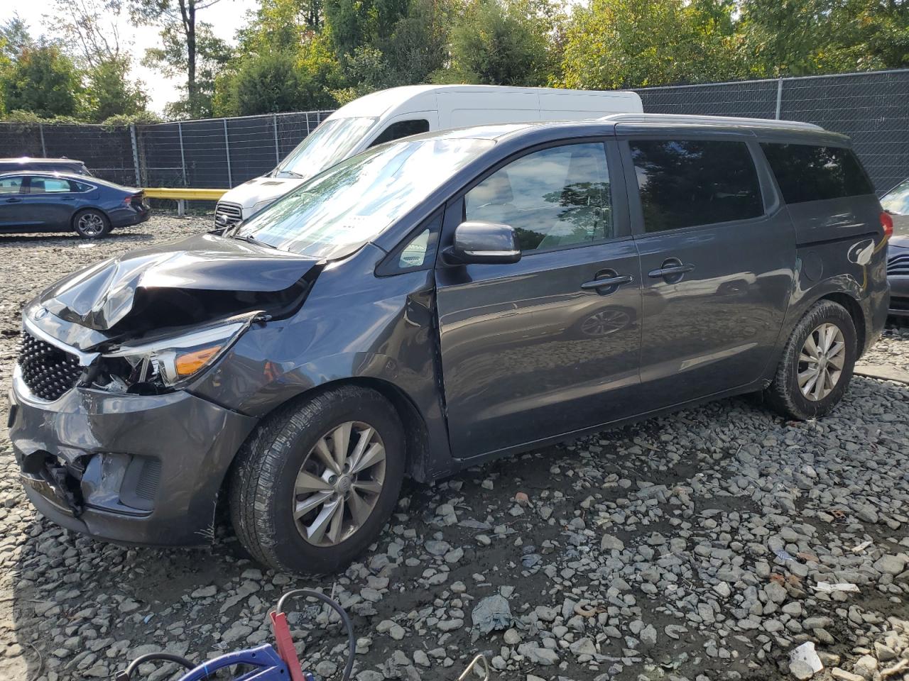 2015 Kia Sedona Lx للبيع في Waldorf، MD - Front End
