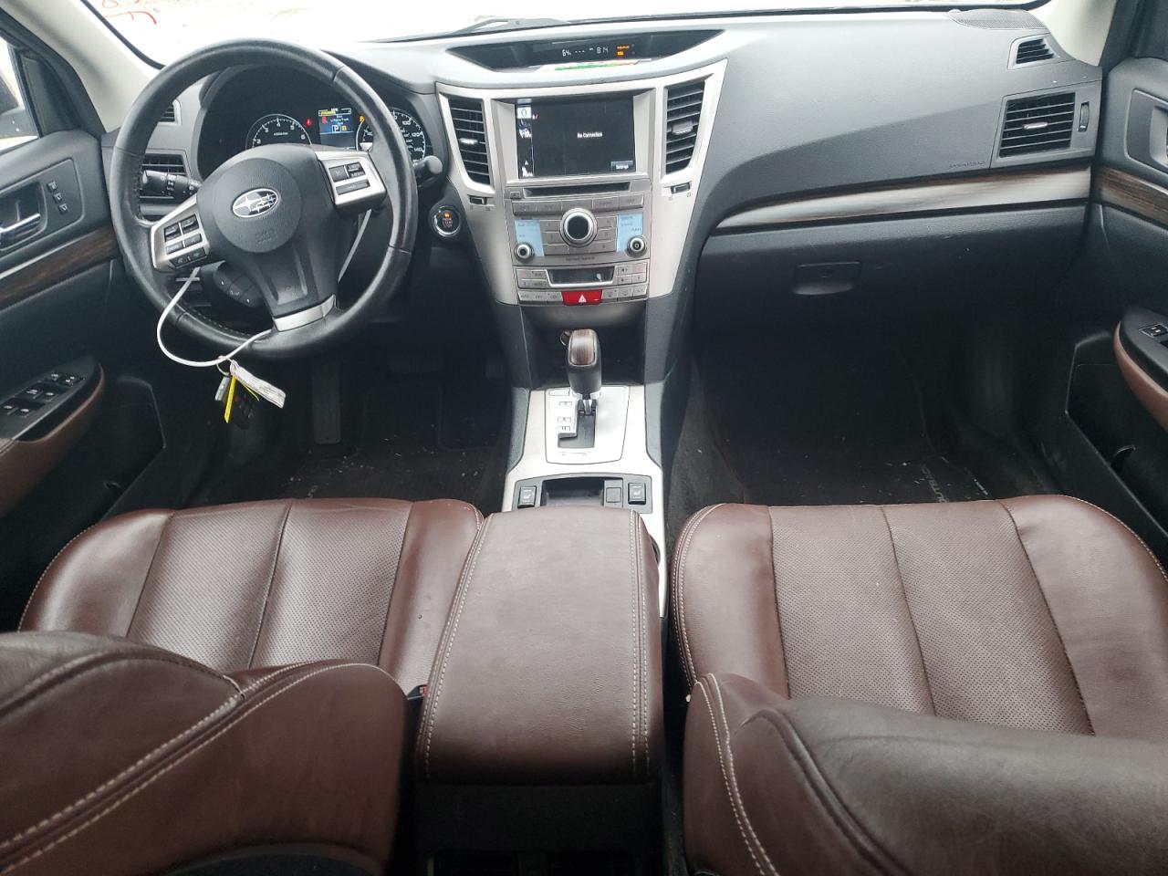 2013 Subaru Outback - Image 8