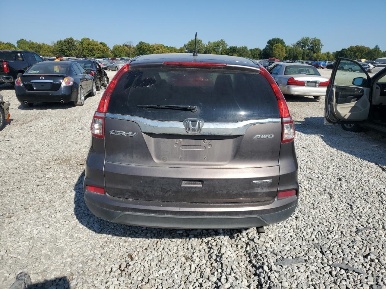 2HKRM4H49GH682738 2016 Honda Cr-V Se