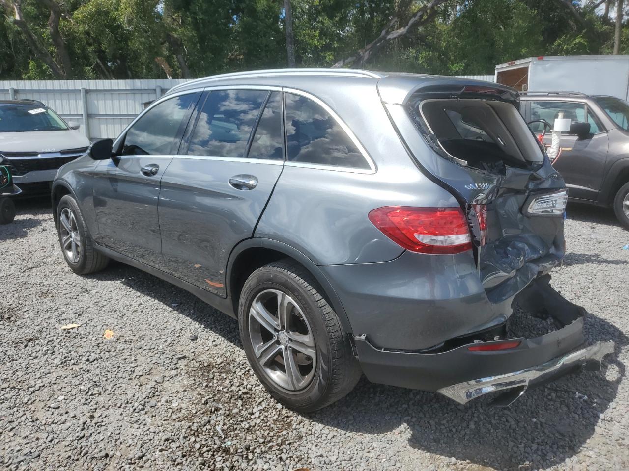 VIN WDC0G4KB7GF062790 2016 MERCEDES-BENZ GLC-CLASS no.2