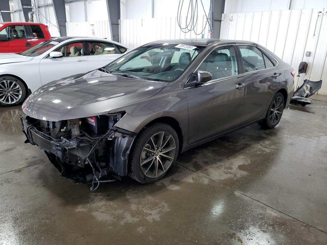 4T1BF1FK6GU144334 2016 TOYOTA CAMRY - Image 1