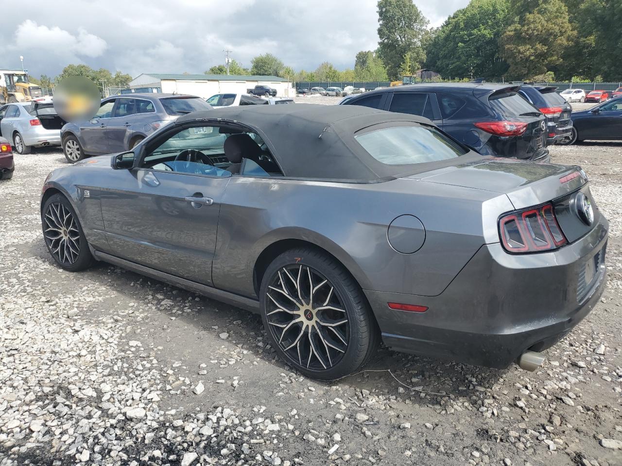2013 Ford Mustang - Image 2