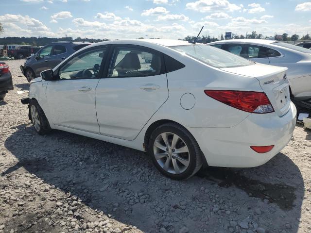  HYUNDAI ACCENT 2013 Белы